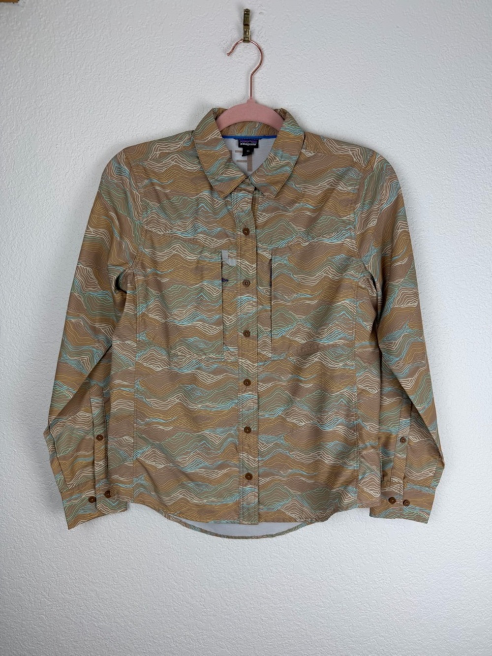 Patagonia Women's Long-Sleeved Button Up Sol Patrol® Shirt Rock Cycle XS